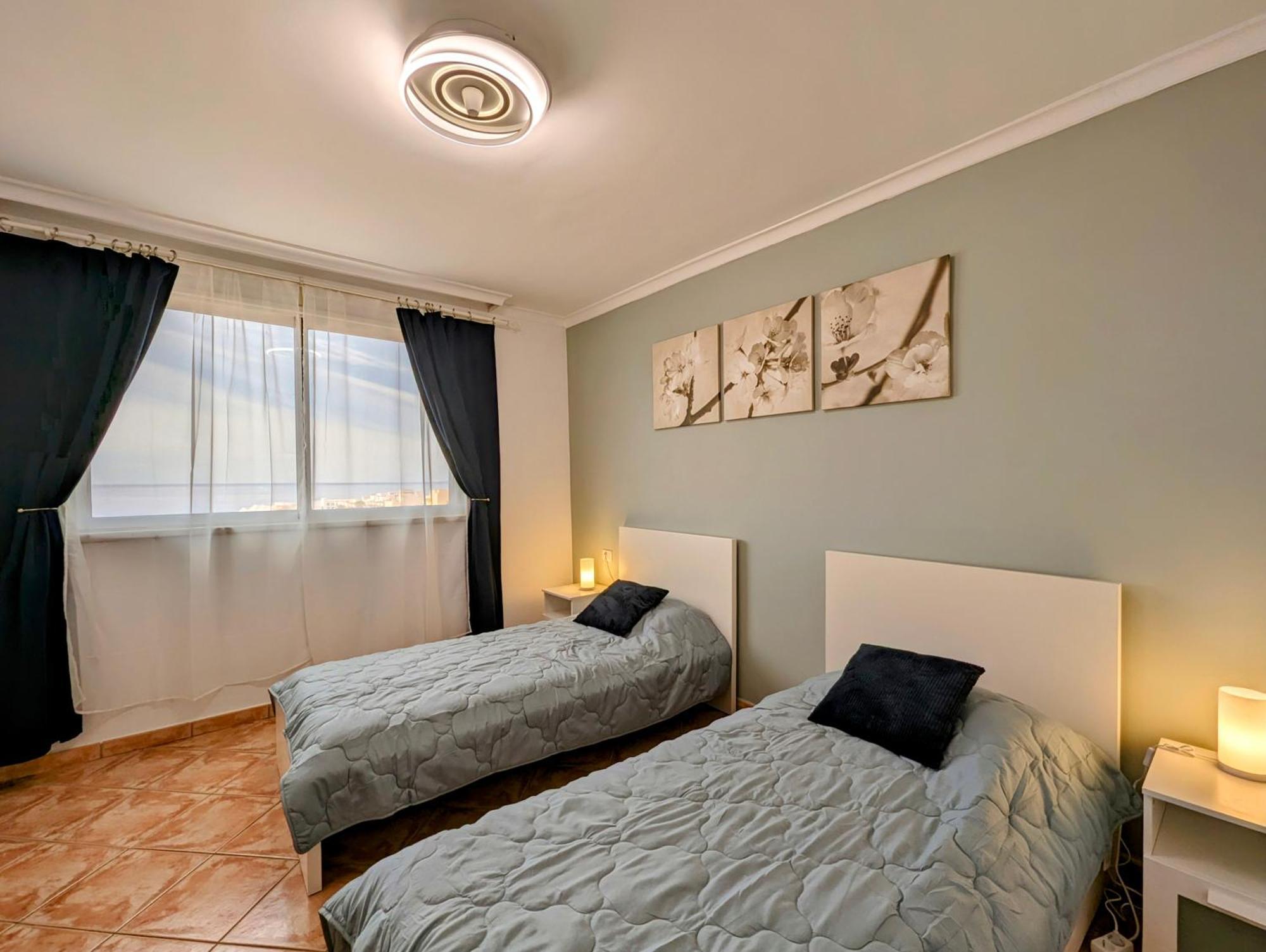 Comfortable 2-bedroom Duplex In Playa Paraiso With Ocean View, Balcony, And Shared Pool * Costa Adeje (Tenerife)