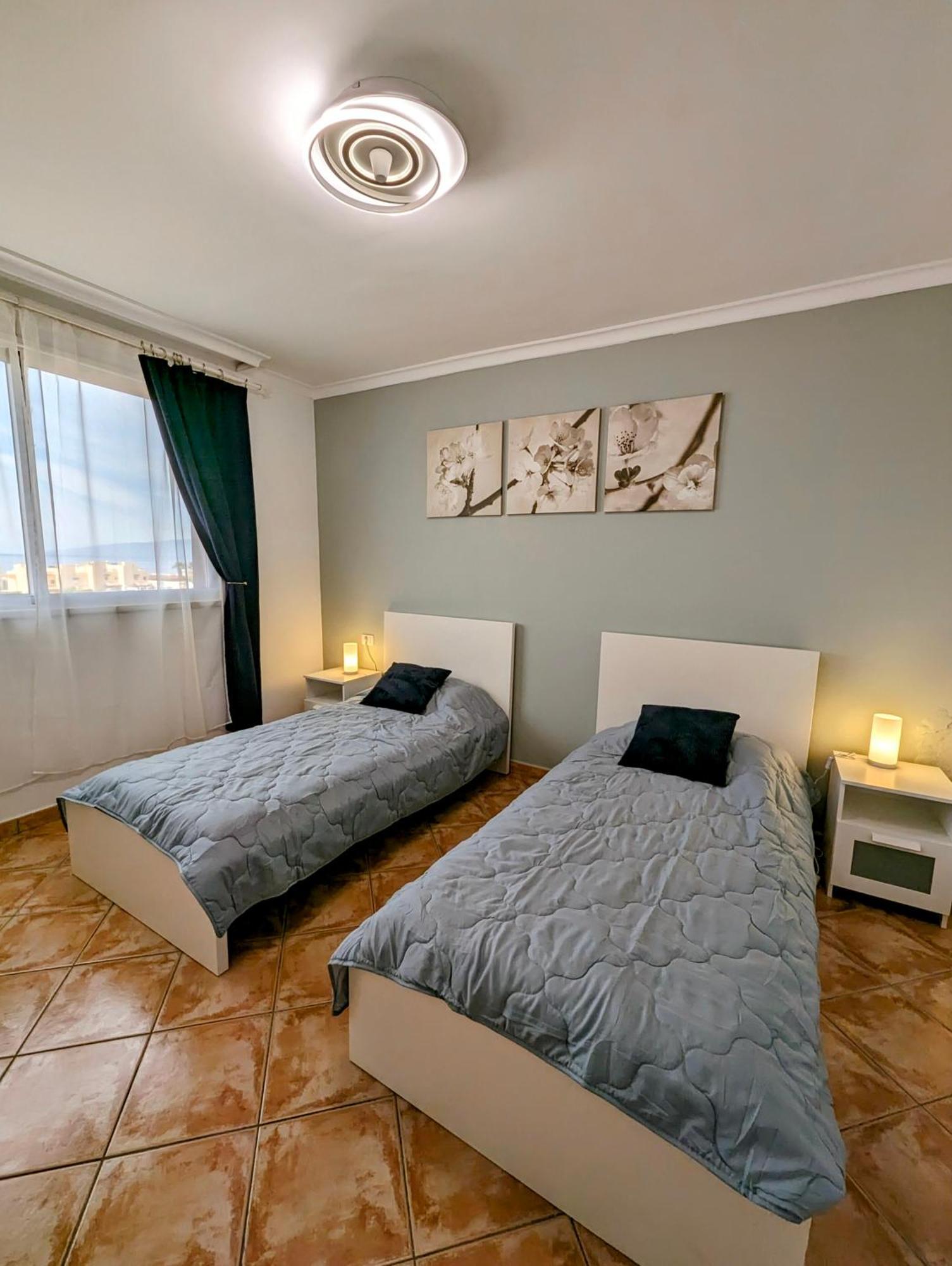 Comfortable 2-bedroom Duplex In Playa Paraiso With Ocean View, Balcony, And Shared Pool