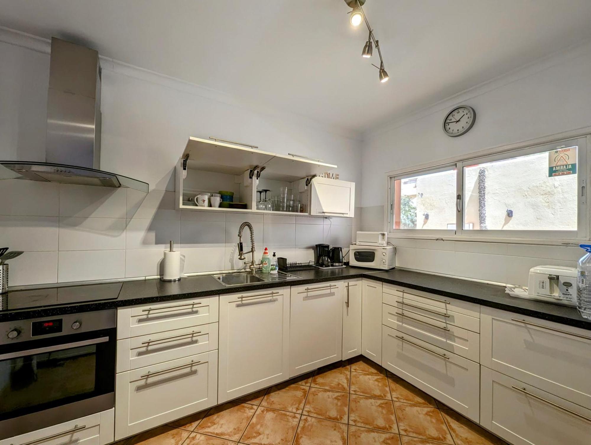 Comfortable 2-bedroom Duplex In Playa Paraiso With Ocean View, Balcony, And Shared Pool