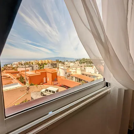 Comfortable 2-Bedroom Duplex In Playa Paraiso With Ocean View, Balcony, And Shared Pool Costa Adeje  Exterior photo